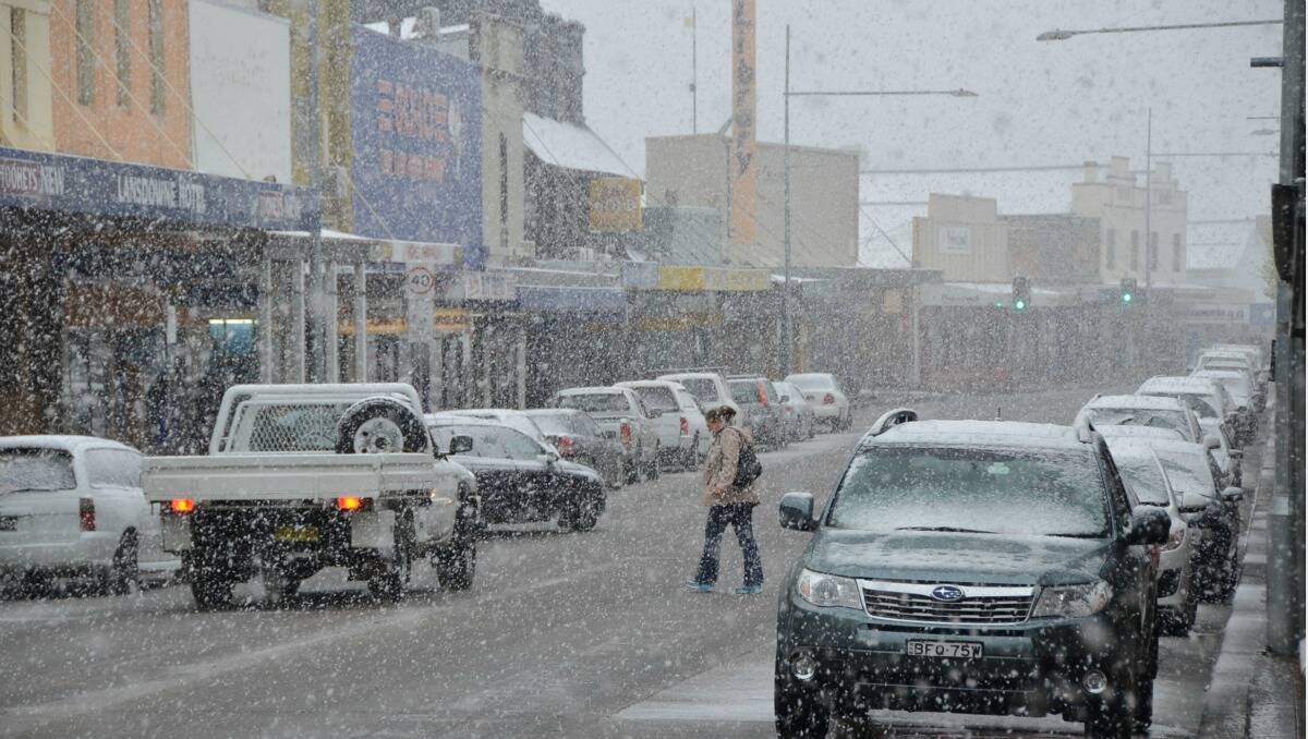 SNOW: Lithgow was covered in a blanket of snow this morning. Photo: Carolyn Piggott. 