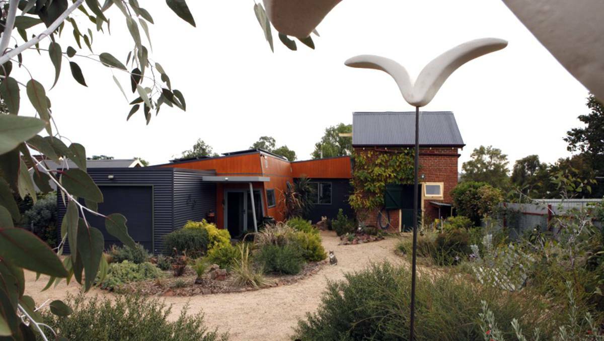 CANOWINDRA: An innovative housing design has seen a Canowindra house take out first place in four categories of the Sydney Branch Design Awards recently.