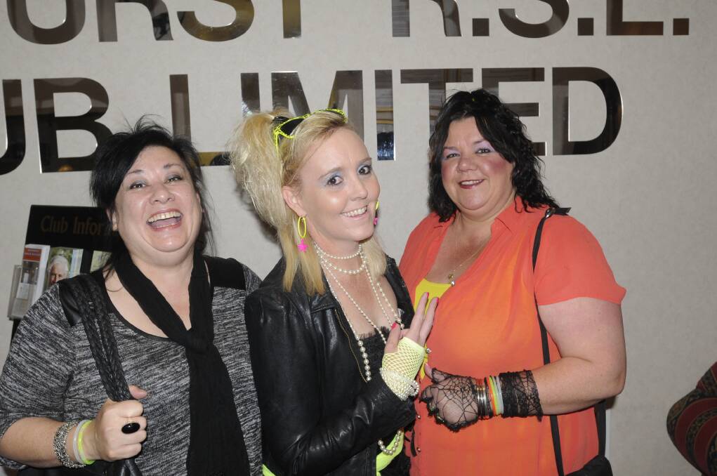 More than 200 gathered at the Bathurst RSL for an 80s and 90s themed disco. 