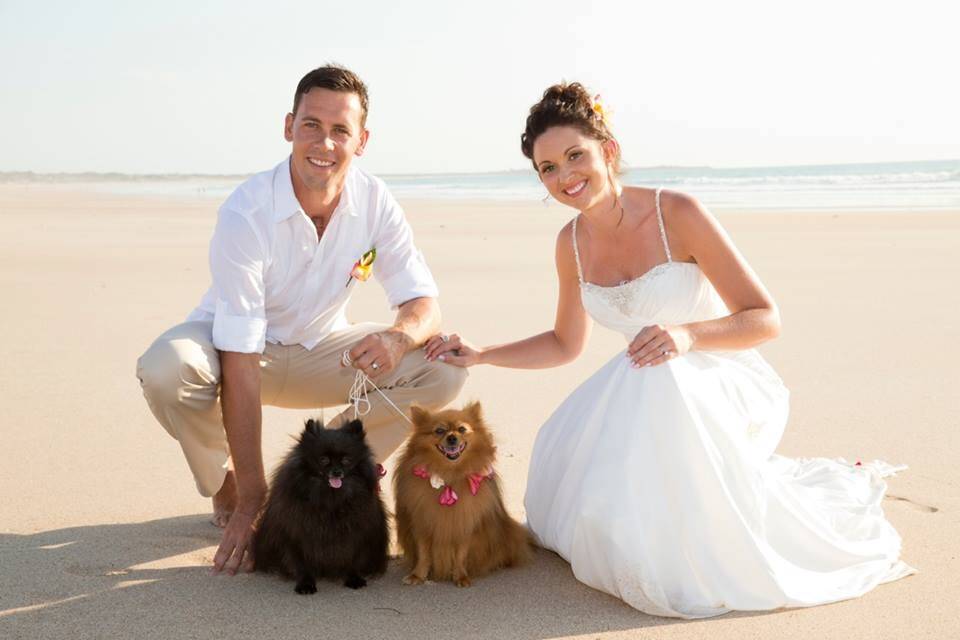 2013:  Bathurst girl Sonia Jones married Spencer Gregory at Cable Beach, Broome, WA, on October 10.