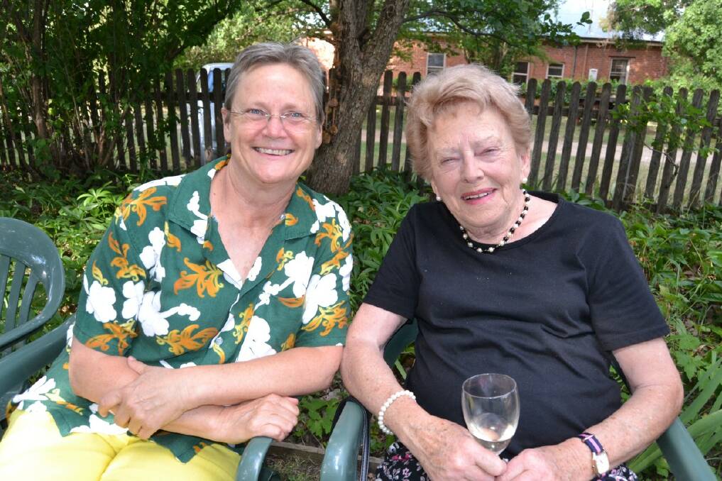 SNAPPED: Linda Leseberg and Norma Johnson.