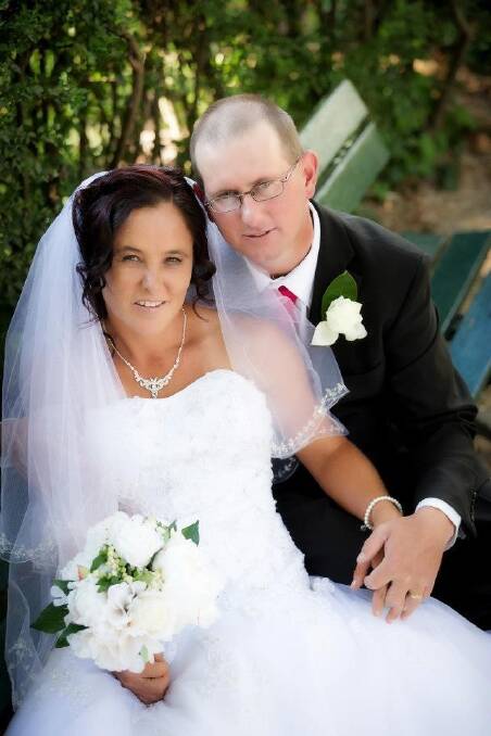2013: Ian and Gaynor Stapleton were married on February 16. 