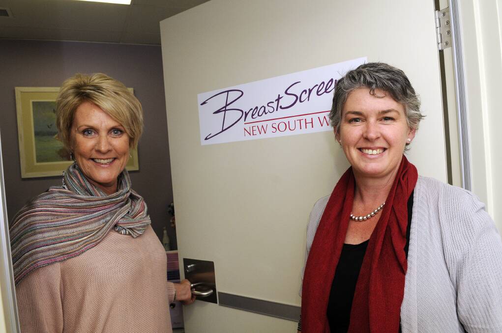 WELCOME: Bathurst BreastScreen receptionist Ade McKellar-Kelly and health promotion officer Lisa Maxey are encouraging local women to use the service at Bathurst hospital. Photo: PHILL MURRAY 	052213pbreast