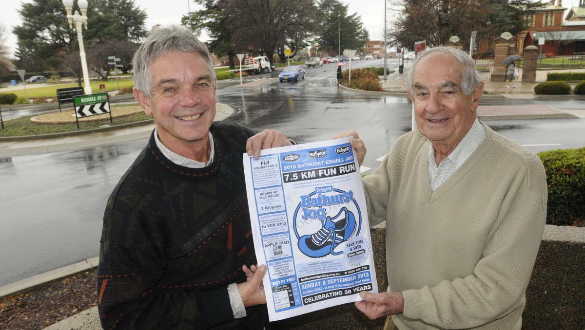 BATHURST: Edgell Jog committee members Ray Stapley with Lou Shehade have confirmed this year’s jog will go ahead in spite of major sponsor Simplot’s well-publicised difficulties. Photo: CHRIS SEABROOK	 061213cejog