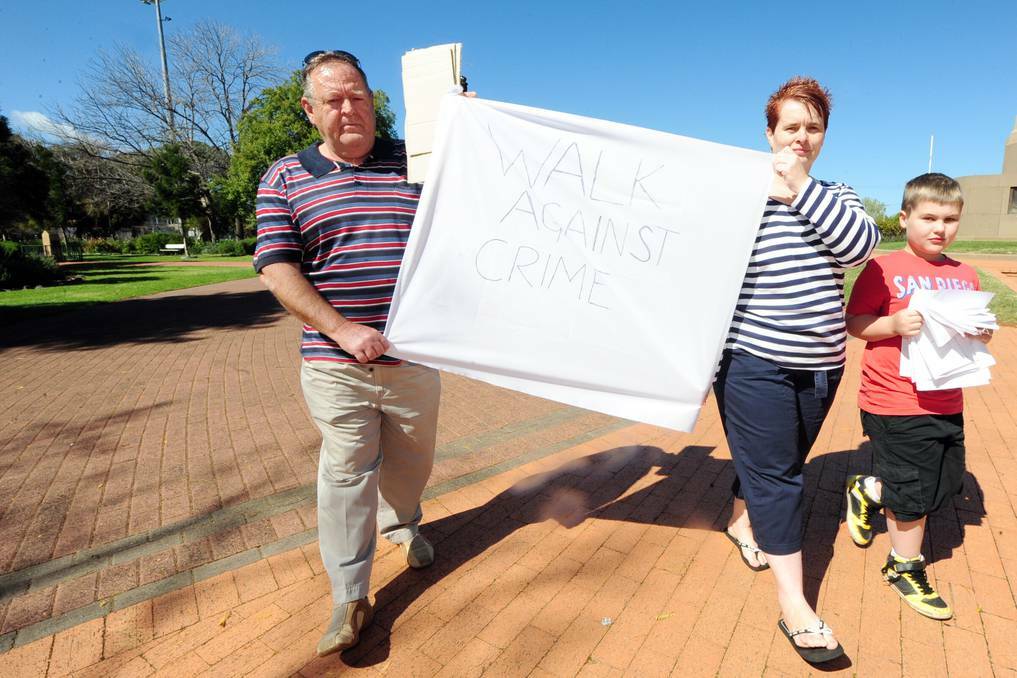 DUBBO: Steven Green and Karen Thorne were joined by Connor Freeman when demanding more police presence in the city. Photo: BELINDA SOOLE