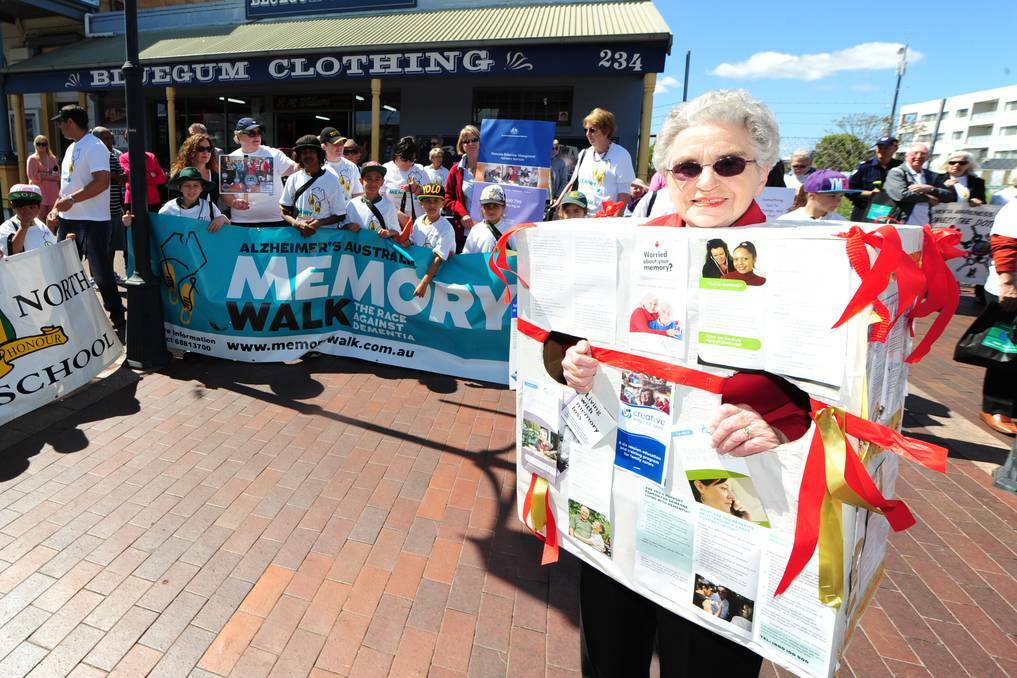 DUBBO: More than 100 people assembled on Macquarie Street on Thursday to partake in Dementia Awareness Week's community Memory Walk. Pictured: Audrey Rea before starting the Memory Walk. Photo: BELINDA SOOLE