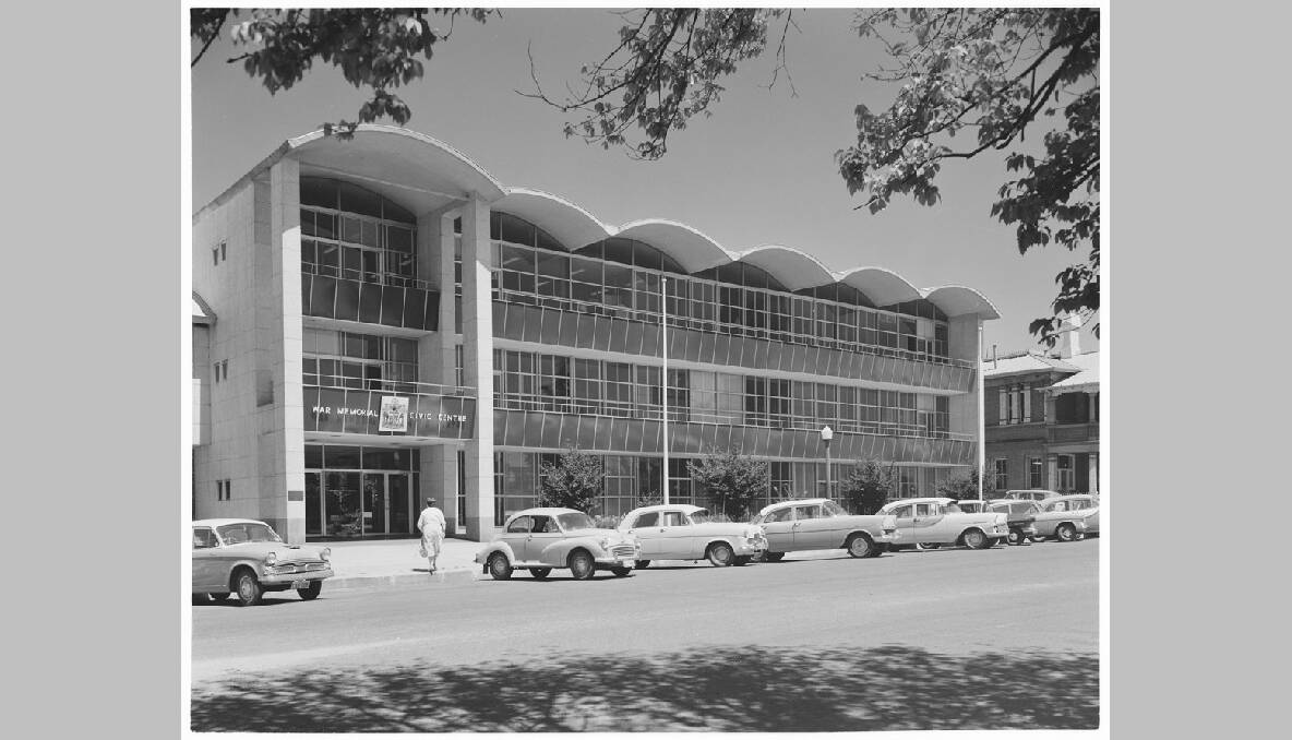 Civic Centre, 1962. Photo: The National Archives of Australia