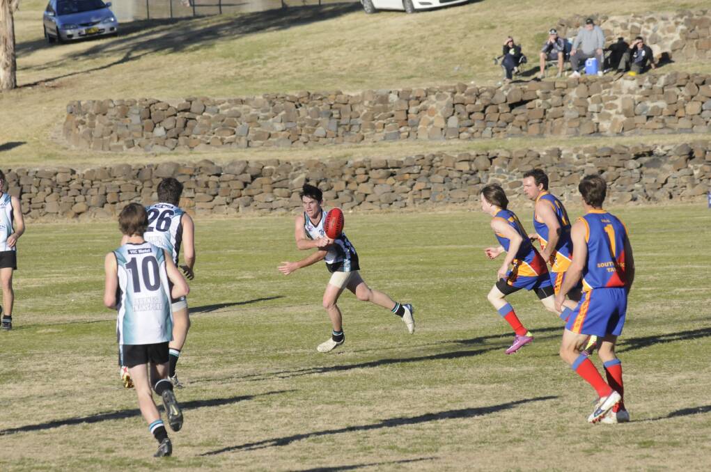 GOOD GUIDANCE: First grade star Paul Long will be involved in the coaching of the Bushrangers juniors in 2014. Photo: CHRIS SEABROOK 070211cafl2