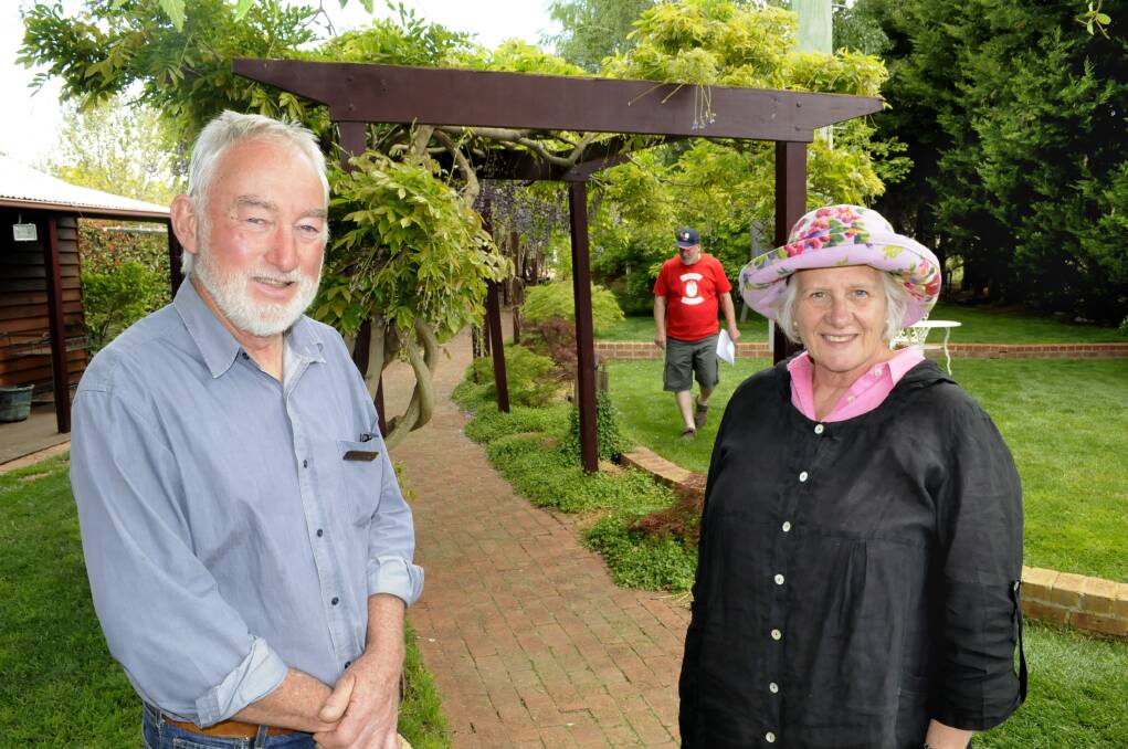 SPRING SPECTACULAR: Brindabella owner Graeme Smith with Robyn McGill, who visited the homestead.