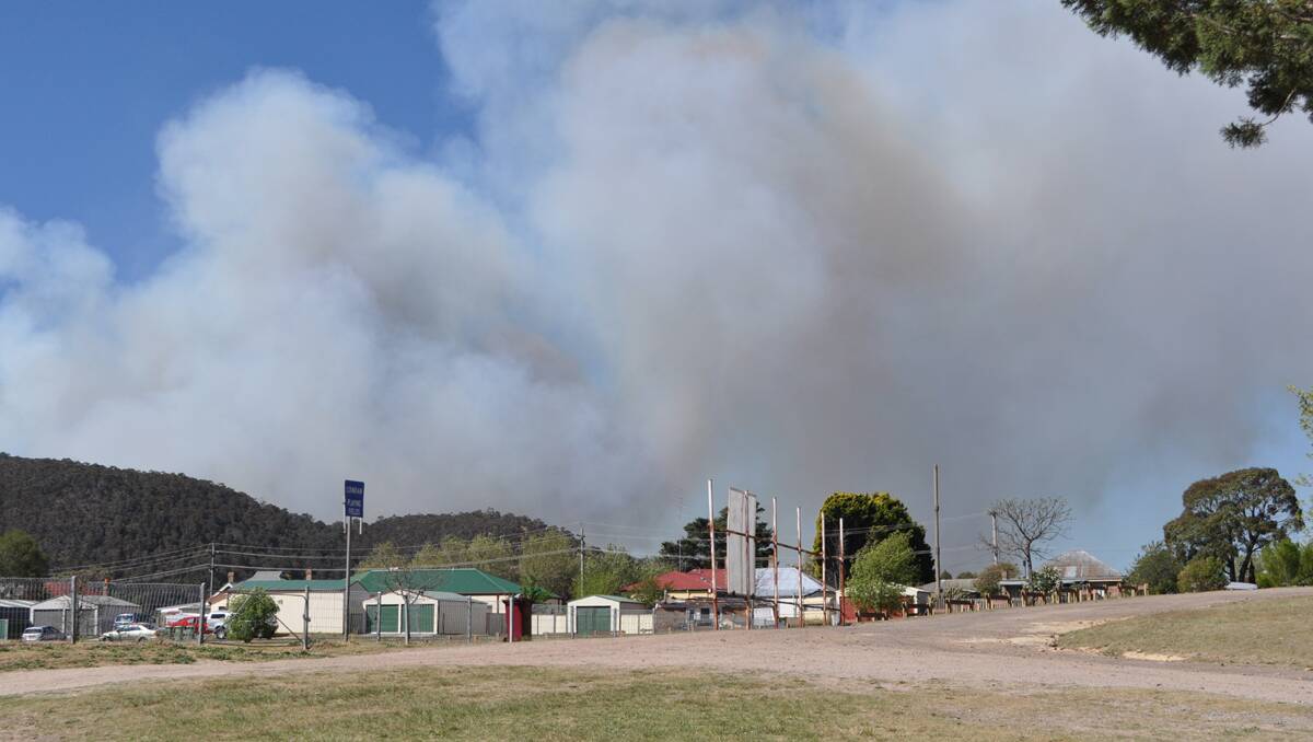 A bushfire, which started at the Marrangaroo Army Range has been pushed by westerly winds to the State Mine Gully Area