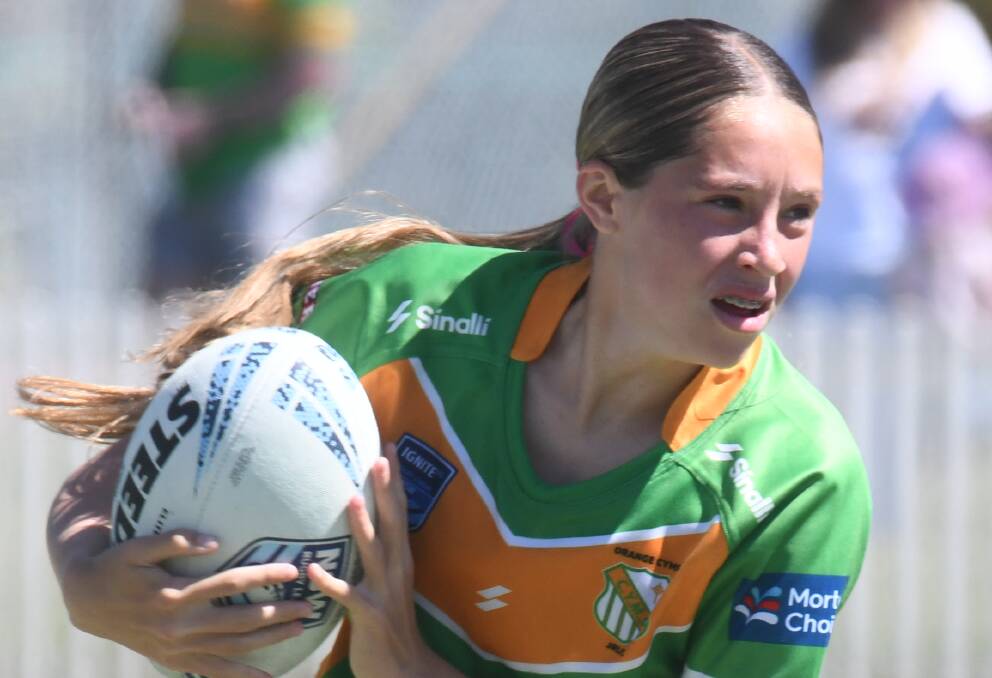 Miah Naden runs the ball for CYMS during the 2023 Under 16s league tag grand final at Wade Park. Picture by Carla Freedman