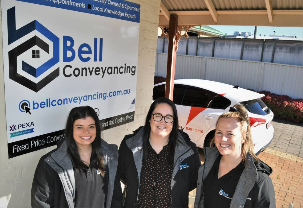 Amy Vickers, Kristy Bell and Kate Gullifer looking forward to the 2022 Western NSW Business Awards. Picture: Chris Seabrook 