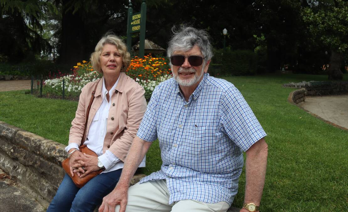 Dianne Thurling and Chris Bayliss looking forward to showcasing Bathurst's best gardens in the Spring Spectacular. Picture by Amy Rees