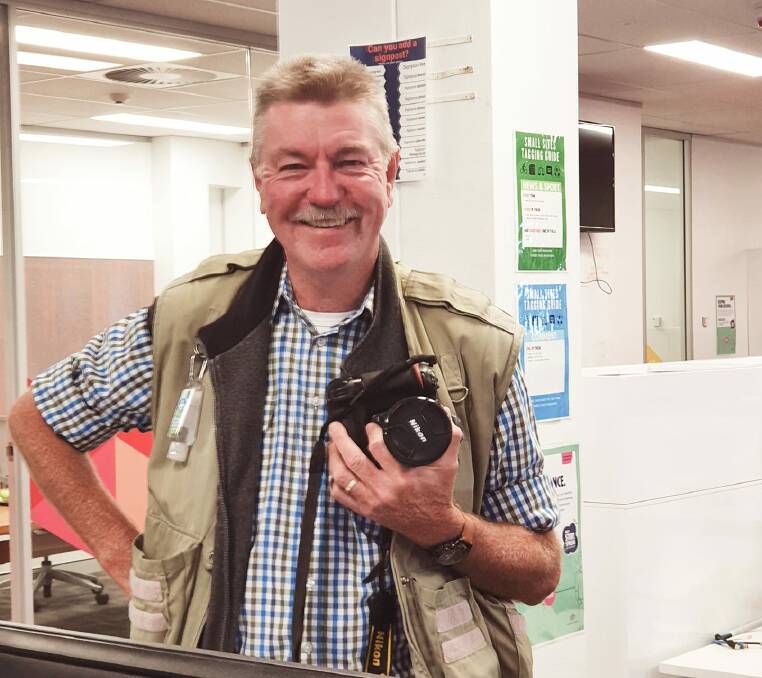 Beloved Western Advocate photographer Chris Seabrook embarking on a new chapter, retiring after 47 years on the job.