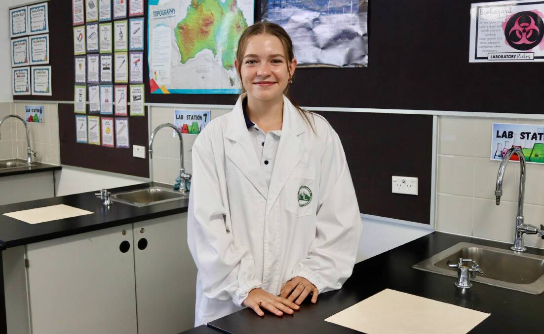 Year 11 Kelso High student Sophie Lindsay is on her way to the Westmead Institute for Medical Research in April 2024 to spend time learning about cancer research. Picture by Amy Rees