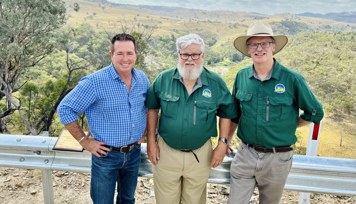Member for Bathurst Paul Toole with Four Wheel Drive NSW and ACT president Craig Thomas and Lands Support Roger Pollett. Picture supplied 