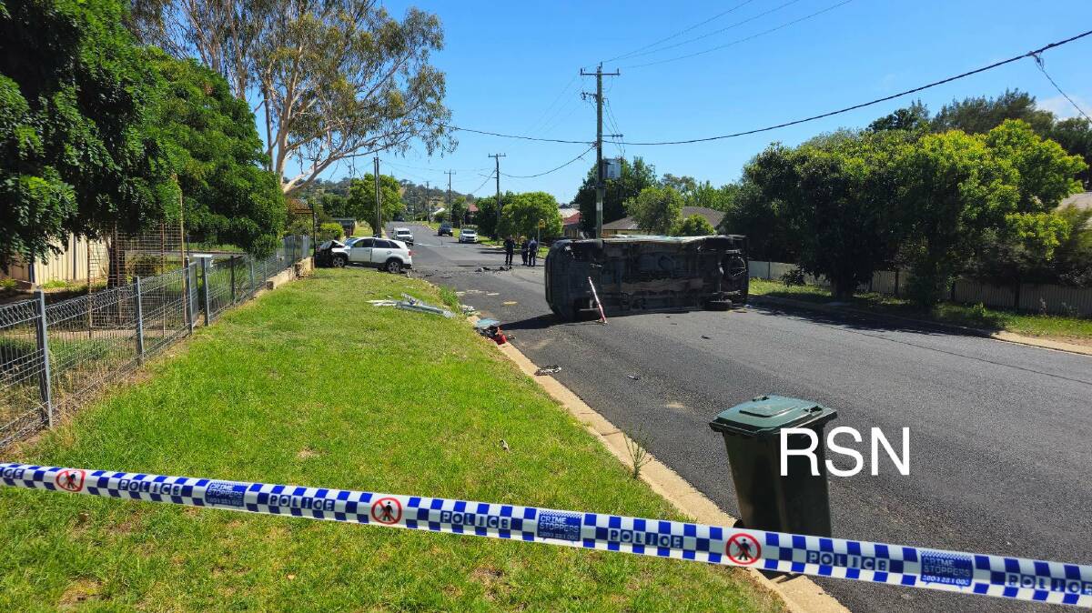 The scene of the crash in Fitzroy Avenue, Cowra on December 16. Picture by RSN
