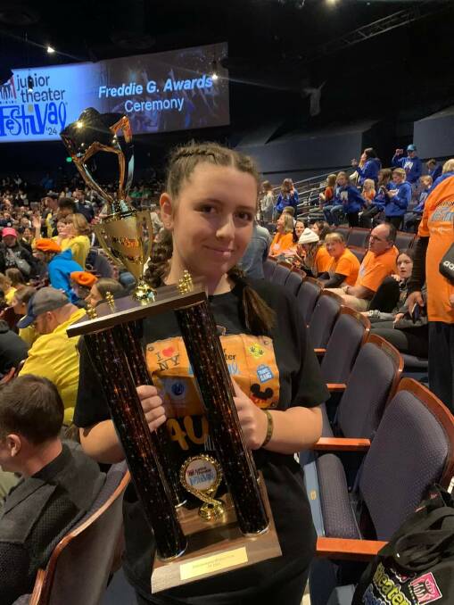 Sarah Lindsay with the 'Outstanding Overall' trophy at the Sacramento Junior Theatre Festival. Picture supplied