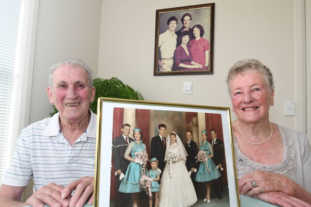 DIAMOND JUBILEE: Warren and Dorothy Muldoon have been married for over 60 years. Photo: CHRIS SEABROOK 010619c60wed1a