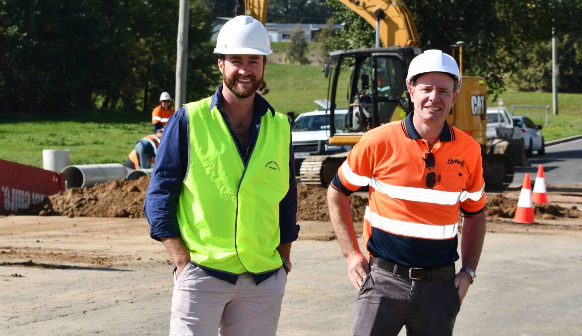 Bathurst deputy mayor Ben Fry and HyNash construction manager Bernard Drum, at the intersection of Russell and Alpha streets. Picture by Bradley Jurd