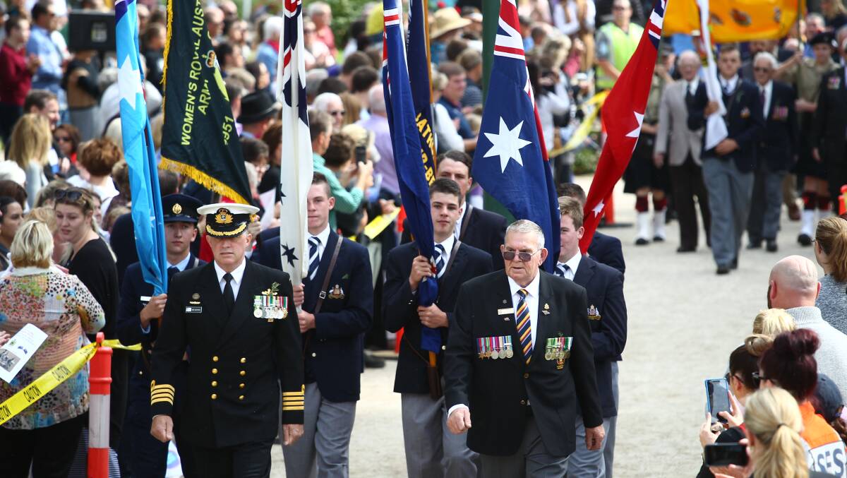 LEST WE FORGET: Sights from Bathurst's Anzac Day parade in 2017. Photo: PHIL BLATCH