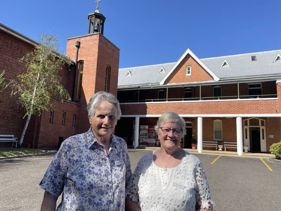 Sisters Maureen Sanderson and Alice Sullivan outside the Perthville Convent Heritage Centre. Picture by Bradley Jurd