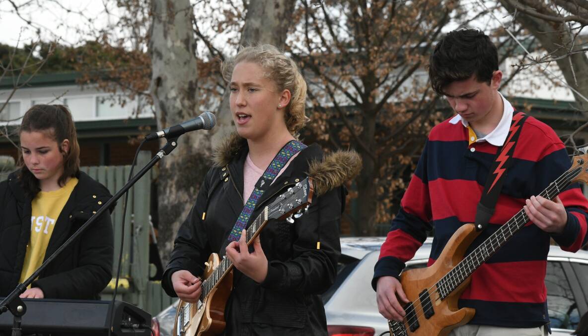 GIG: Lead singer Bridget Ellis and her band The Ellis Collective entertain the crowds at the Scots All Saints College Spring Fair. Photo: CHRIS SEABROOK 
