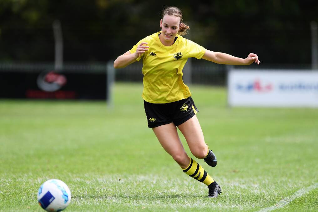 DEBUT: Bathurst's Cushla Rue made her long-awaited A-League Women's debut for Wellington Phoenix on Friday night. Photo: SPEED MEDIA