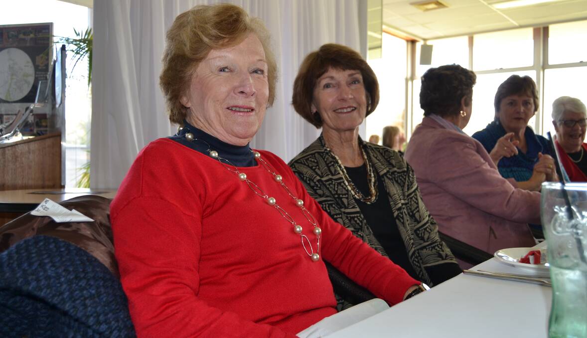 GREAT DAY: Patricia Gannon and Beth Cranfield where at the Bathurst Golf Club on Friday for the Can Assist lunch fundraiser. 050517can3