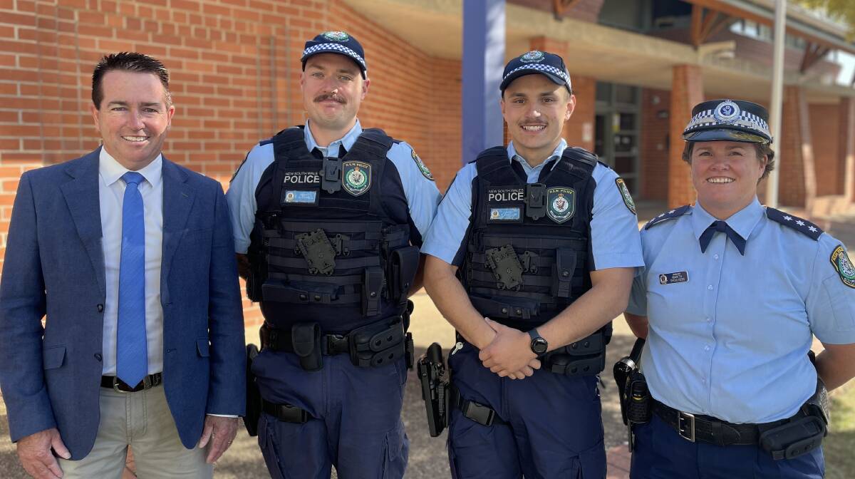 Bathurst MP Paul Toole, new Chifley Police District probationary constables Chris McConnell and Brock Bortolus and Acting Inspector Marita Shoulders. Picture by Bradley Jurd