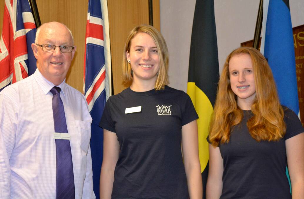 YOUTH COUNCIL: Bathurst mayor Graeme Hanger, youth mayor Saskia-Jayne Handley and deputy youth mayor Gabrielle Boshier. Photo: SUPPLIED