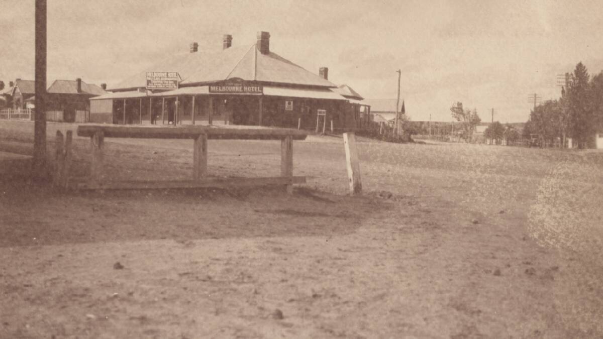 WATERING HOLE: The Melbourne Hotel at Kelso in the days when the township had dirt roads. 