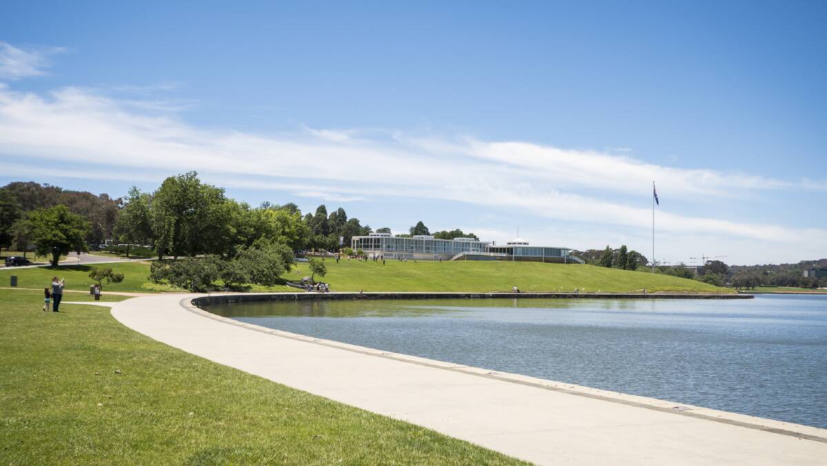 WATERY FAVE: Canberra is famous for its lake. Could Bathurst be known for a permanent lagoon?