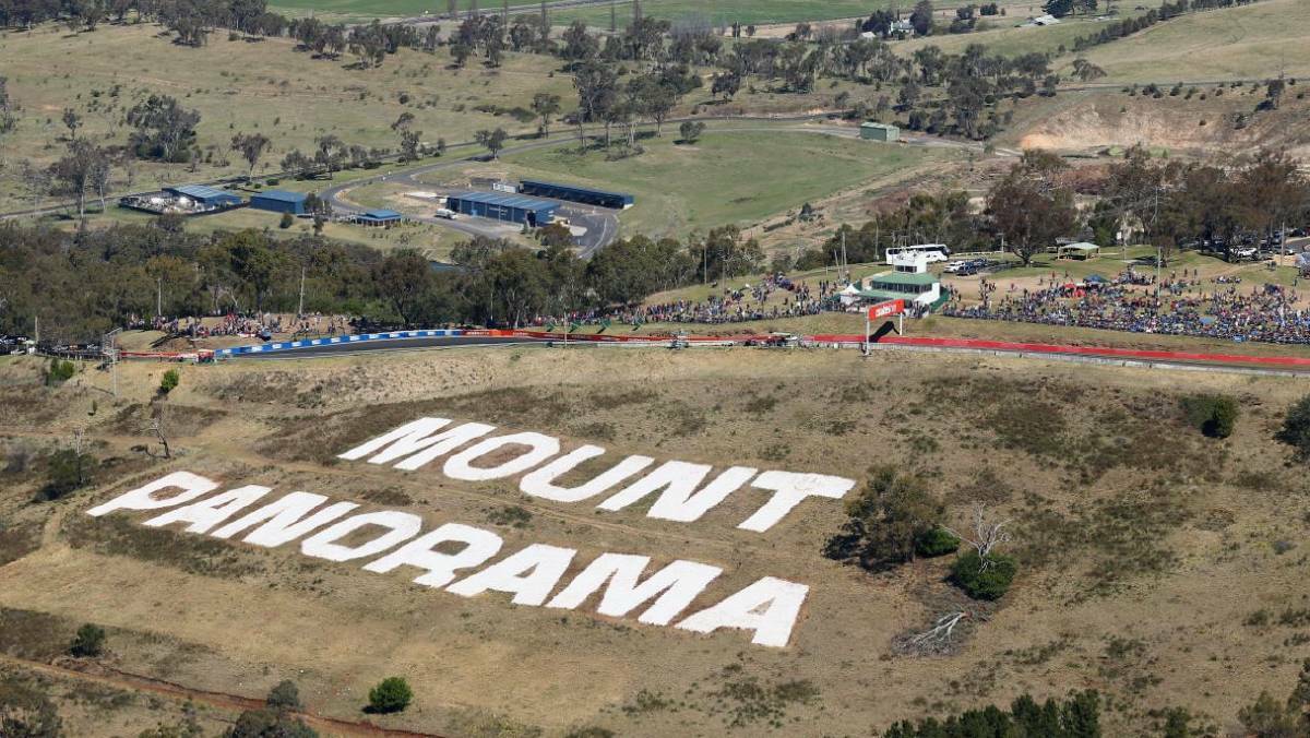 STAY HOME: Reader Ken Lambeth says there should be a ban on race fans travelling to the city for the Bathurst 1000 this year due to coronavirus concerns.