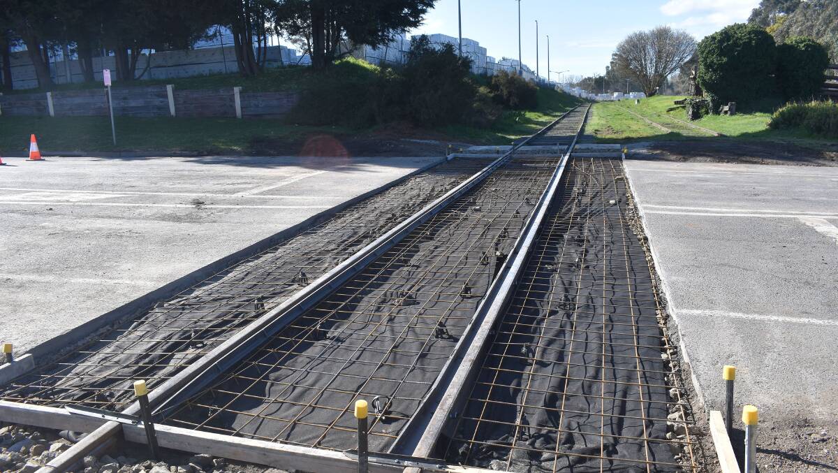 A new crossing on Oberon's Albion Street in September last year. Picture by Peter Bowditch.