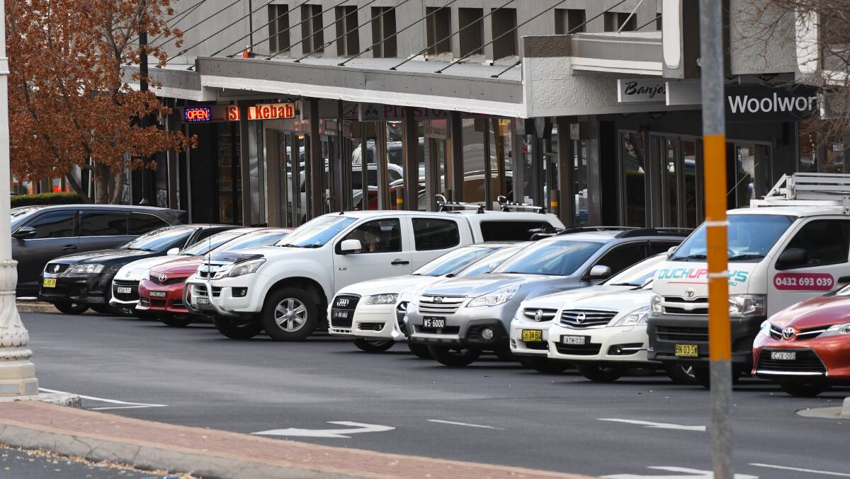 FRONT OR BACK: The question of whether Bathurst should move to nose-in parking in the CBD has prompted a lively debate in the city.
