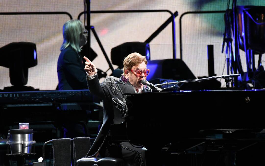 ICON: Sir Elton John on stage at Bathurst. Photo: CHRIS SEABROOK 012220celton21