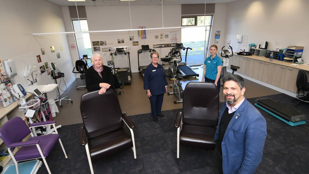 CHANGING OF GUARD: Rotary Club of Bathurst Daybreak president Robert George, pictured at the handover of bariatic chairs at Ochre Health last year, will induct a new president this weekend. Photo: CHRIS SEABROOK 080520chairs