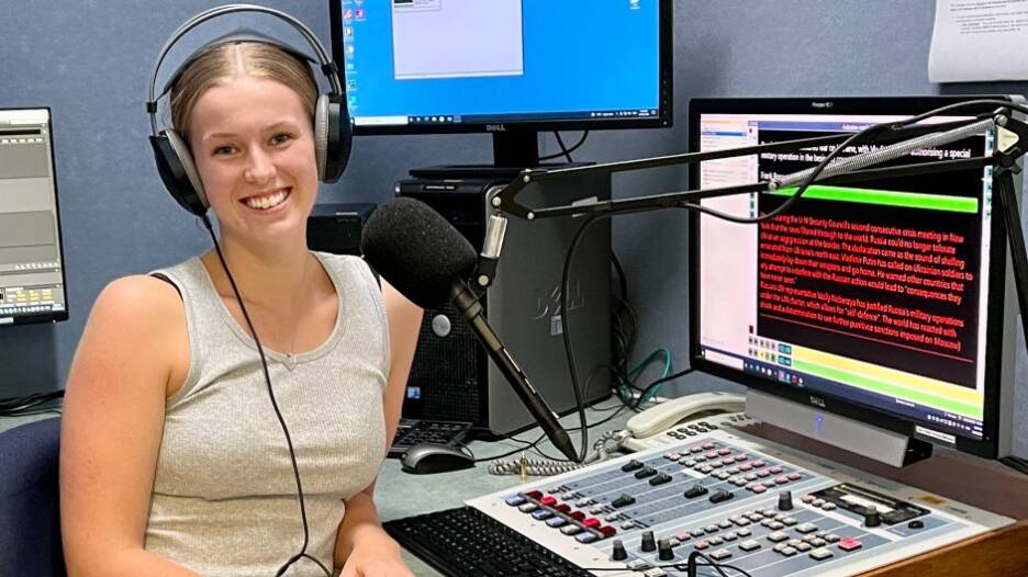 NRN presenter and third-year communication student Emily Francis moved from Tasmania to study at CSU Bathurst.