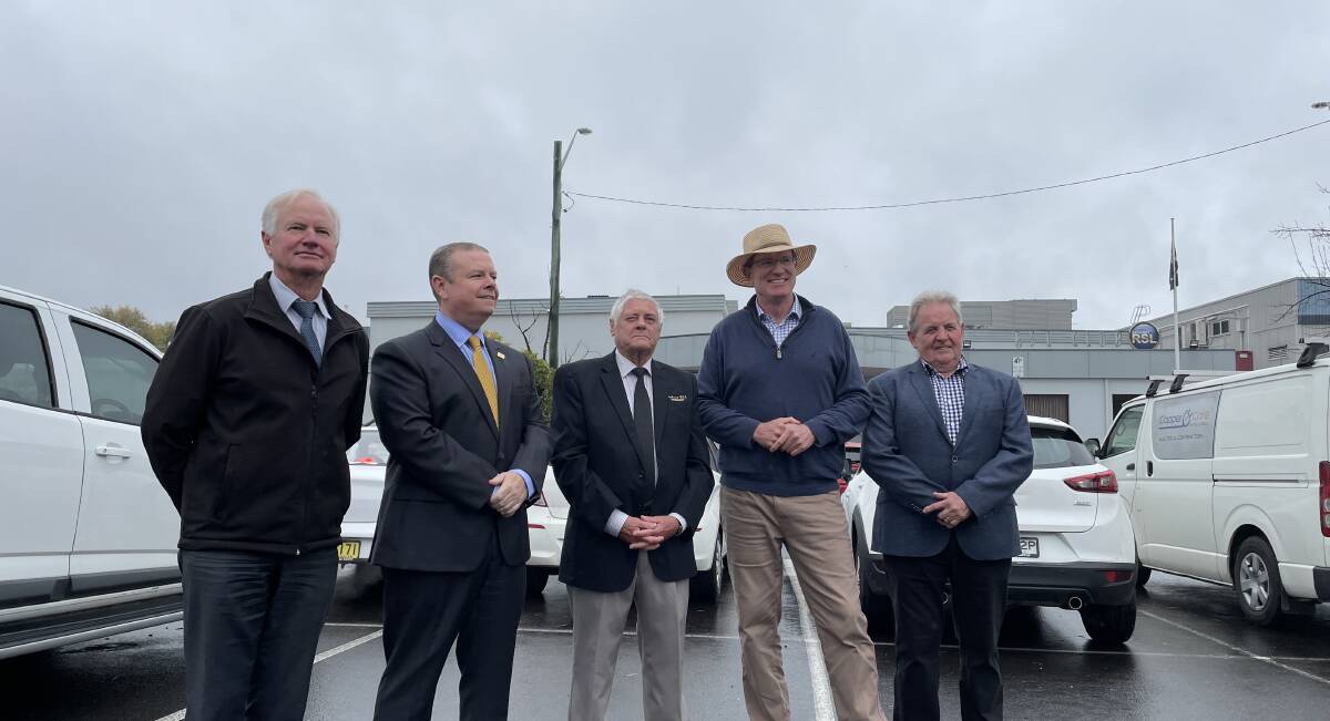 COMMITMENT: Bathurst Regional Council's environmental, planning and building services director Neil Southorn, Bathurst RSL Club CEO Peter Sargent, president Ian Miller, Member for Calare Andrew Gee and mayor Robert Taylor.