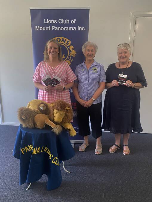 Lions Club of Mount Panorama president Sally Coopes with winners Sarah Bird and Toni Maccabe.