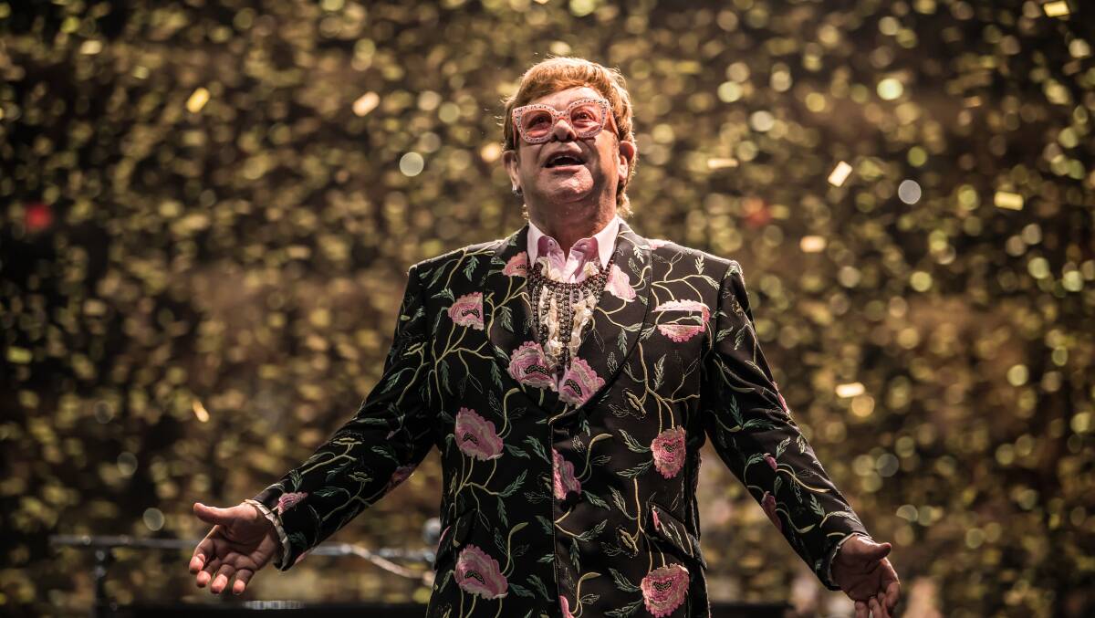 ON HIS WAY: Sir Elton John, pictured on his North American farewell tour, will play a show in Bathurst next January. He played in Mackay in 2017. Photo: BEN GIBSON
