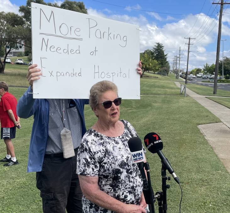 Nola Ramsay speaks at the launch of a petition for a boost to parking as part of the $200 million Bathurst Hospital redevelopment.