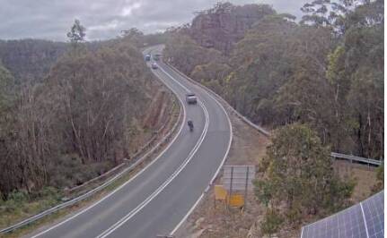 Victoria Pass looking east towards Sydney at 9.07am. Picture from Live Traffic.