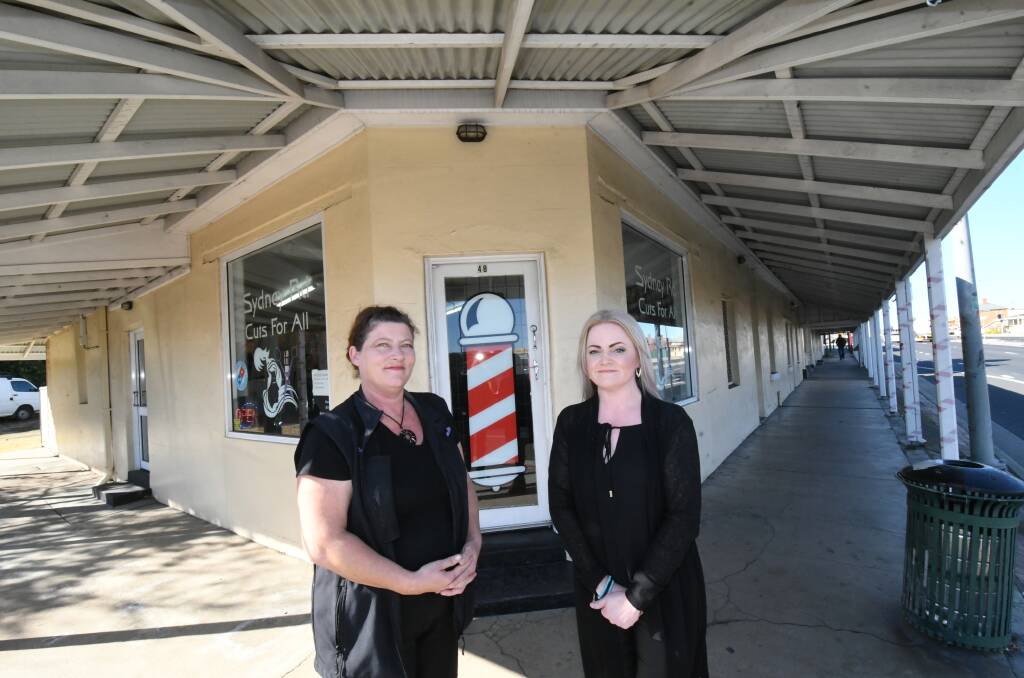 BIG DREAMS: Desley Meyers, pictured with Heidi Clarke at Sydney Road Cuts For All at Kelso, is hoping new life can come to the commercial strip. Photo: CHRIS SEABROOK 081319cuts1