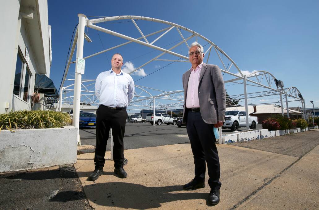 SITE SEEING: Bathurst Private Hospital general manager Geoff Oakley and Dr Bill Mackie at the site of the proposed CBD medical centre. Photo: PHIL BLATCH