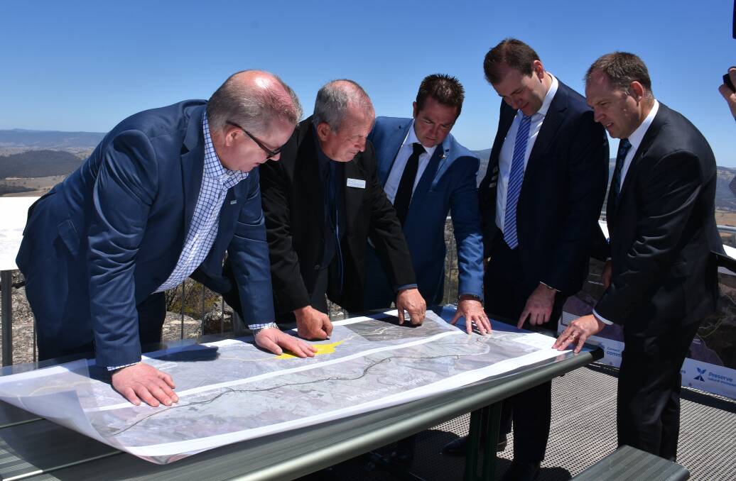 BLUEPRINT: Transport for NSW western region director Alistair Lunn, Bathurst mayor Bobby Bourke, Bathurst MP Paul Toole, Nationals MLC Sam Farraway and Orange City Council's technical services director Wayne Gailey at the announcement that community consultation was open on the highway upgrade plan.