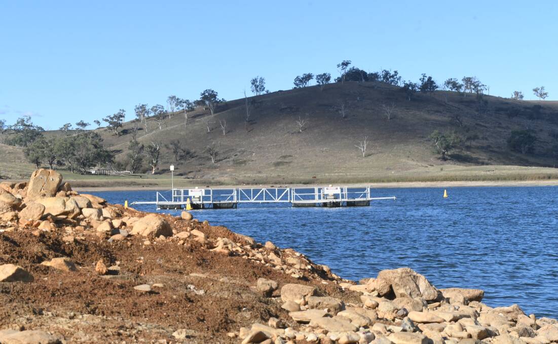 GOOD NEIGHBOUR: Reader Chris Bayliss wonders if Bathurst could use some of the water from Lake Lyell, near Lithgow, to supplement the local water supply.
