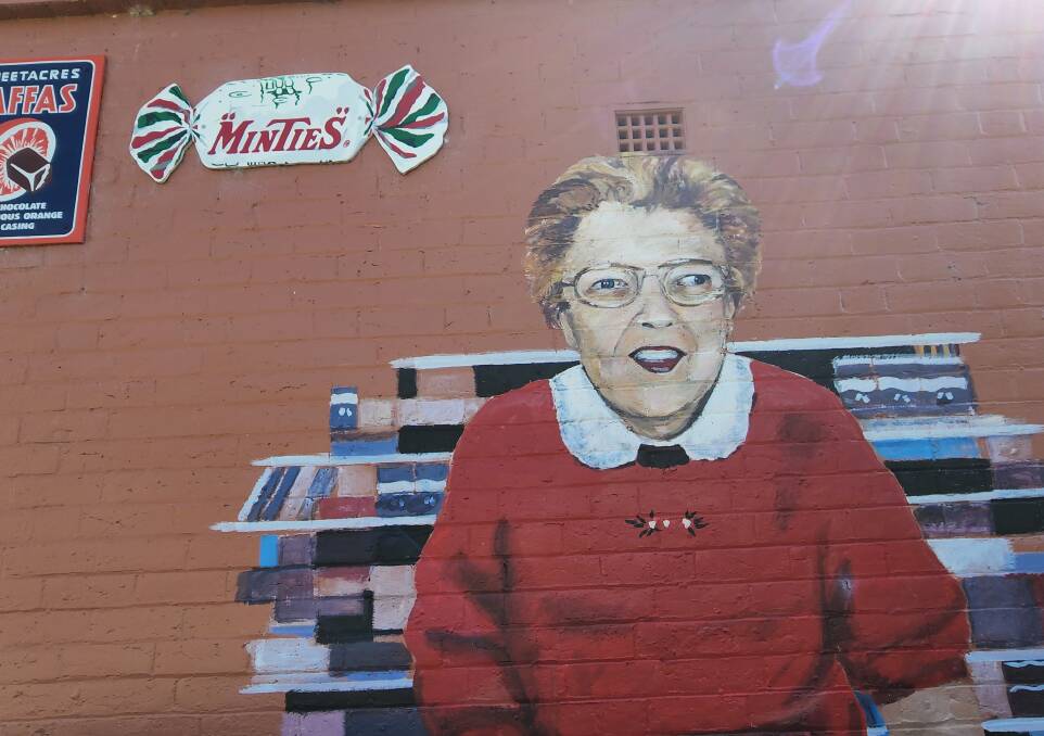A mural of the late Elsie Groves, a long-time shop owner in Portland, that was painted in 2018. Picture by Reidun Berntsen.