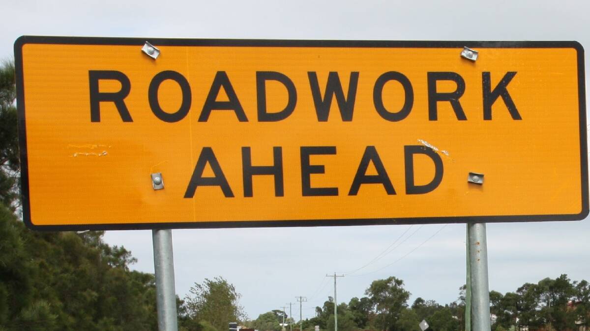 Night work on highway between Kelso and Raglan from Sunday